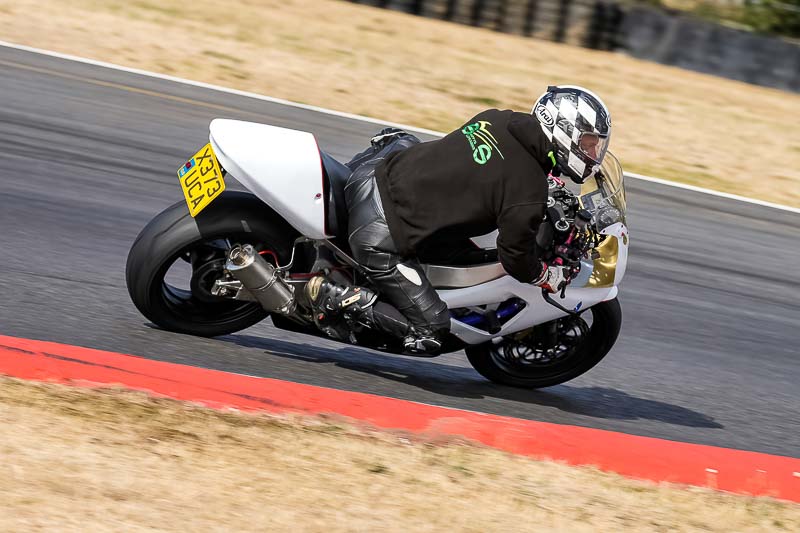 enduro digital images;event digital images;eventdigitalimages;no limits trackdays;peter wileman photography;racing digital images;snetterton;snetterton no limits trackday;snetterton photographs;snetterton trackday photographs;trackday digital images;trackday photos